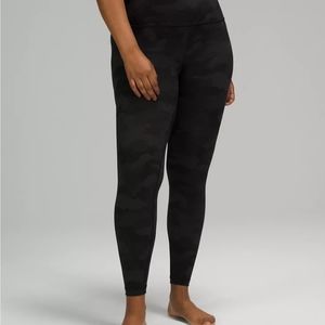 Wunder Under SHR Tight 28"